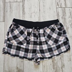 Torrid Plaid Women's Sleep Shorts - Black and White Check 4X